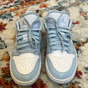 2022 Women’s Air Jordan 1 Low 'Ice Blue'